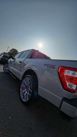 received_351593911271149