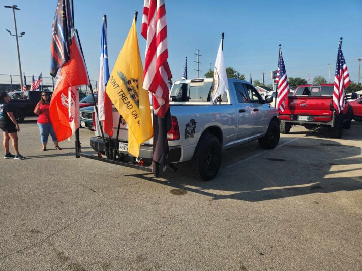 received_741554221525191