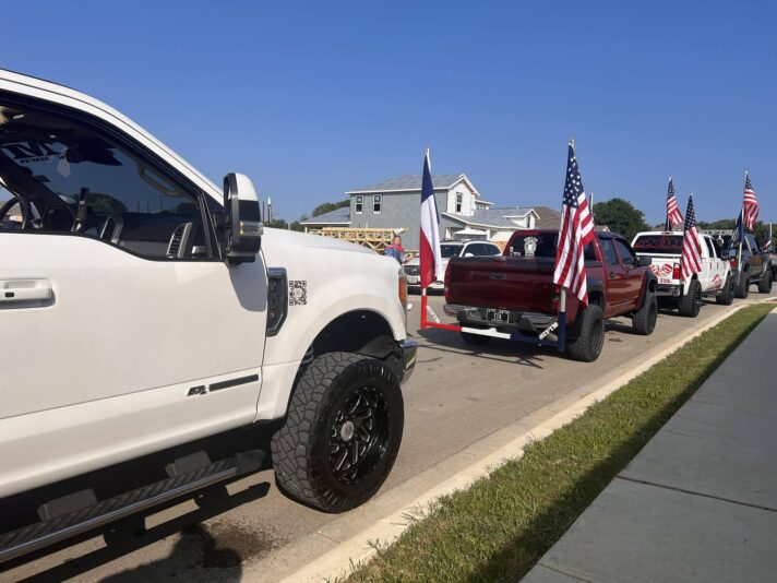 received_293180940427308