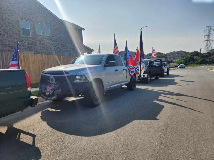 received_744750177741061