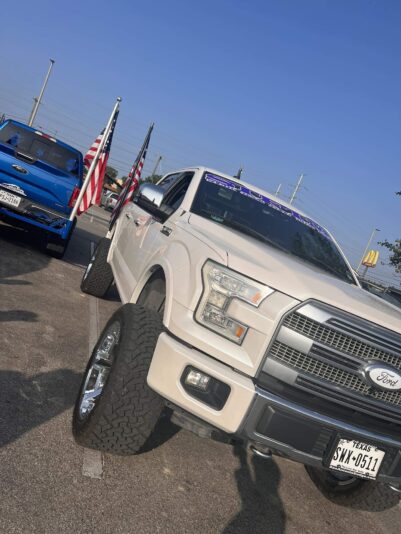 received_1120987245853368